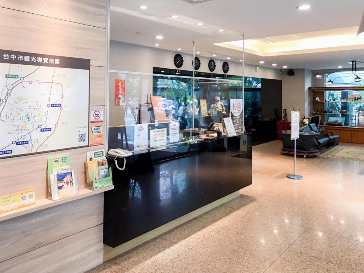 Fudi Hotel Taichung Exterior foto